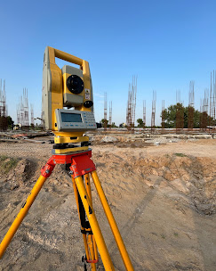 Total Station instrument